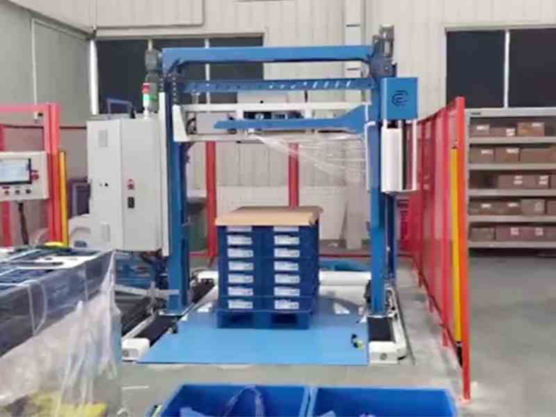 全自动打包捆扎缠膜一体机.jpg 全自动打包捆扎缠膜一体机.jpg