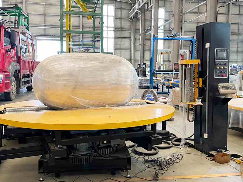 圆筒型货物缠绕包装机.jpg 圆筒型货物缠绕包装机.jpg