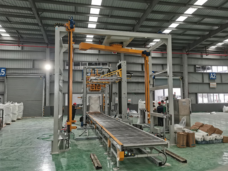 摇臂缠绕机助力企业包装效率飞跃