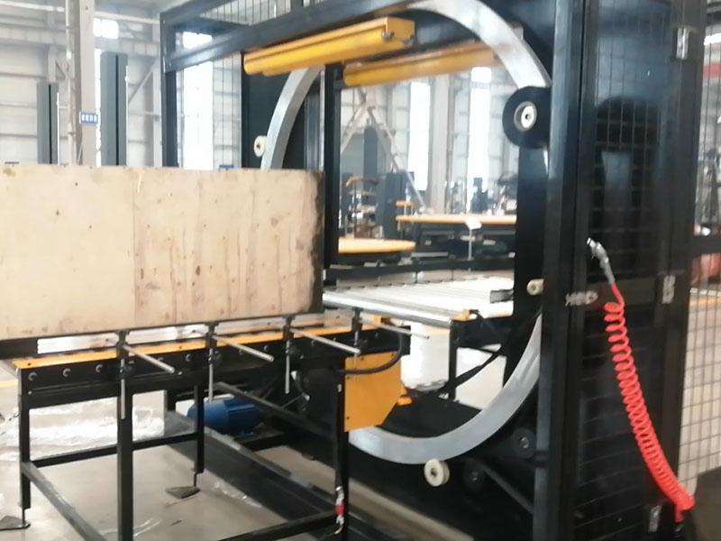 还在为管材包装发愁？水平式缠绕打包机让难题迎刃而解！