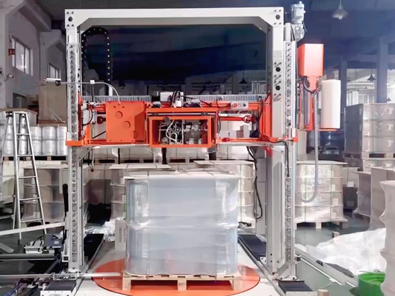 缠膜打带一体机：一台设备搞定打包两大工序，提升出货效率的优选方