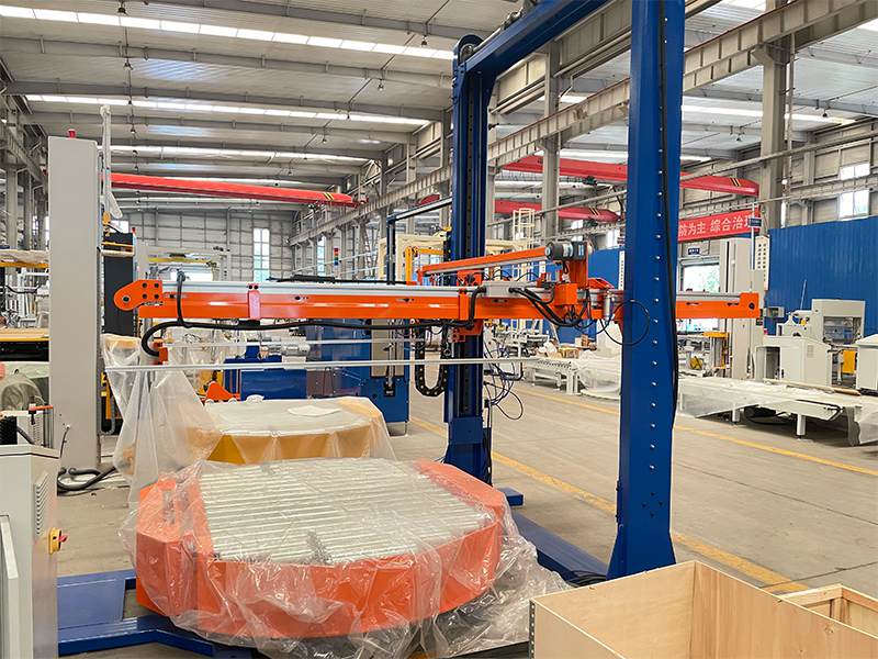 覆顶缠绕机助力托盘包装防护升级，实现一体化自动封顶缠绕