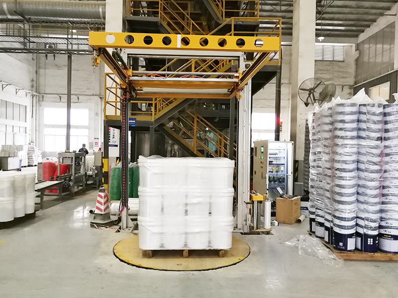 覆顶膜缠绕机：告别包装松散与运输损坏，提升货物防护与出货效率