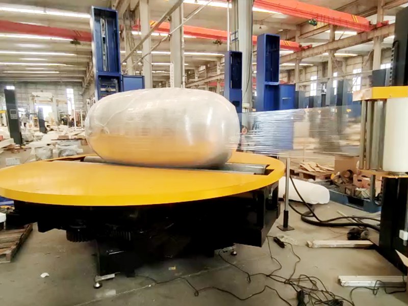 圆形货物不好包？这款圆筒缠膜机让“难打包”的货物也能严丝合缝