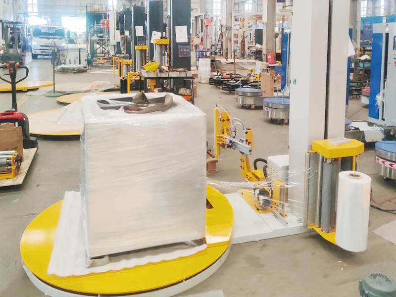 转盘式拉伸薄膜缠绕机：提升托盘包装效率的主流选择