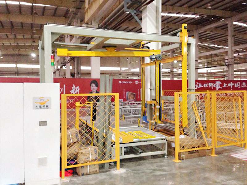 高频出货场景的选择：悬臂式缠绕机解决包装瓶颈