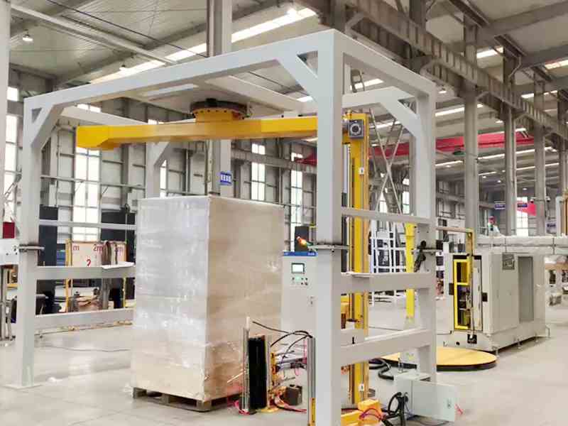 悬臂式绕膜机-货物静止+机器高速旋转缠膜，托盘包装更稳固