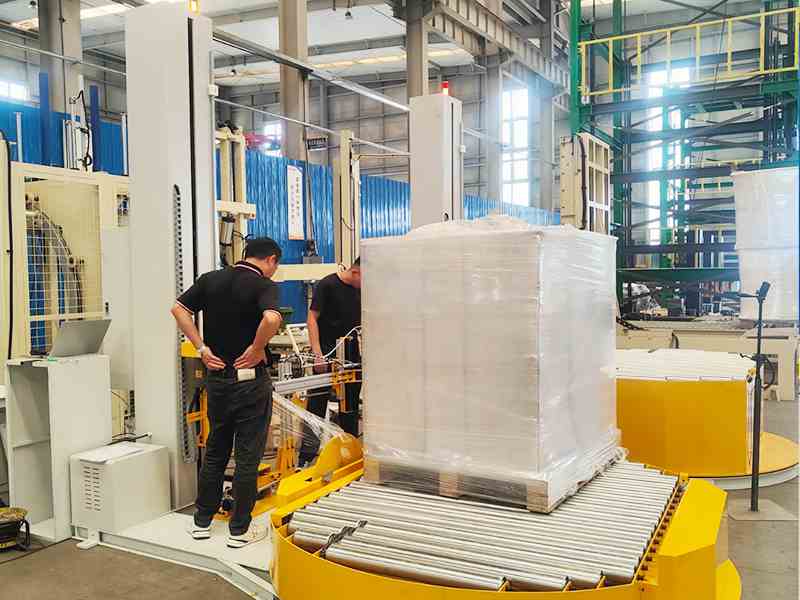 在线自动缠膜机｜连线作业&nbsp;高效节膜&nbsp;智能出货包装解决方案