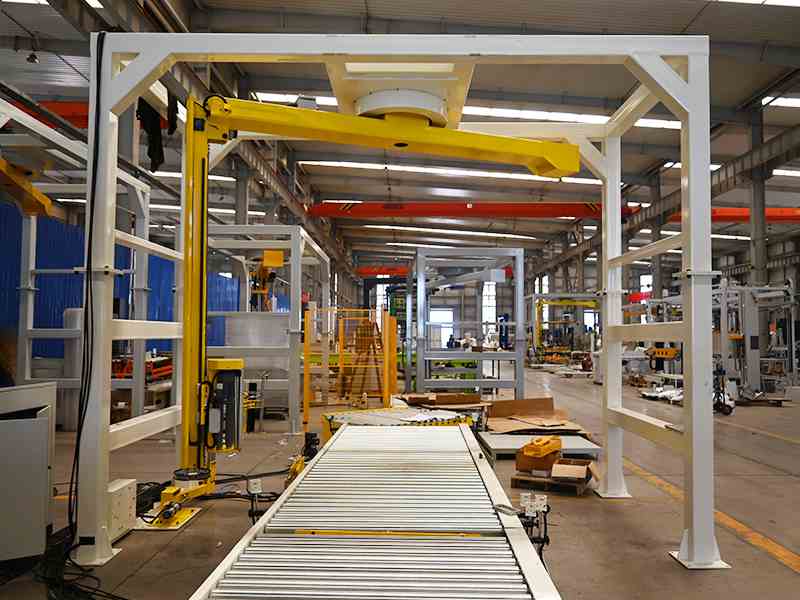 自动悬臂缠膜机实现货物静止安全缠膜打包