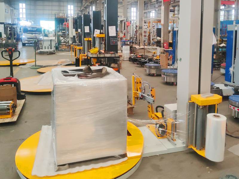 托盘缠绕包装机实现托盘货物自动裹包作业